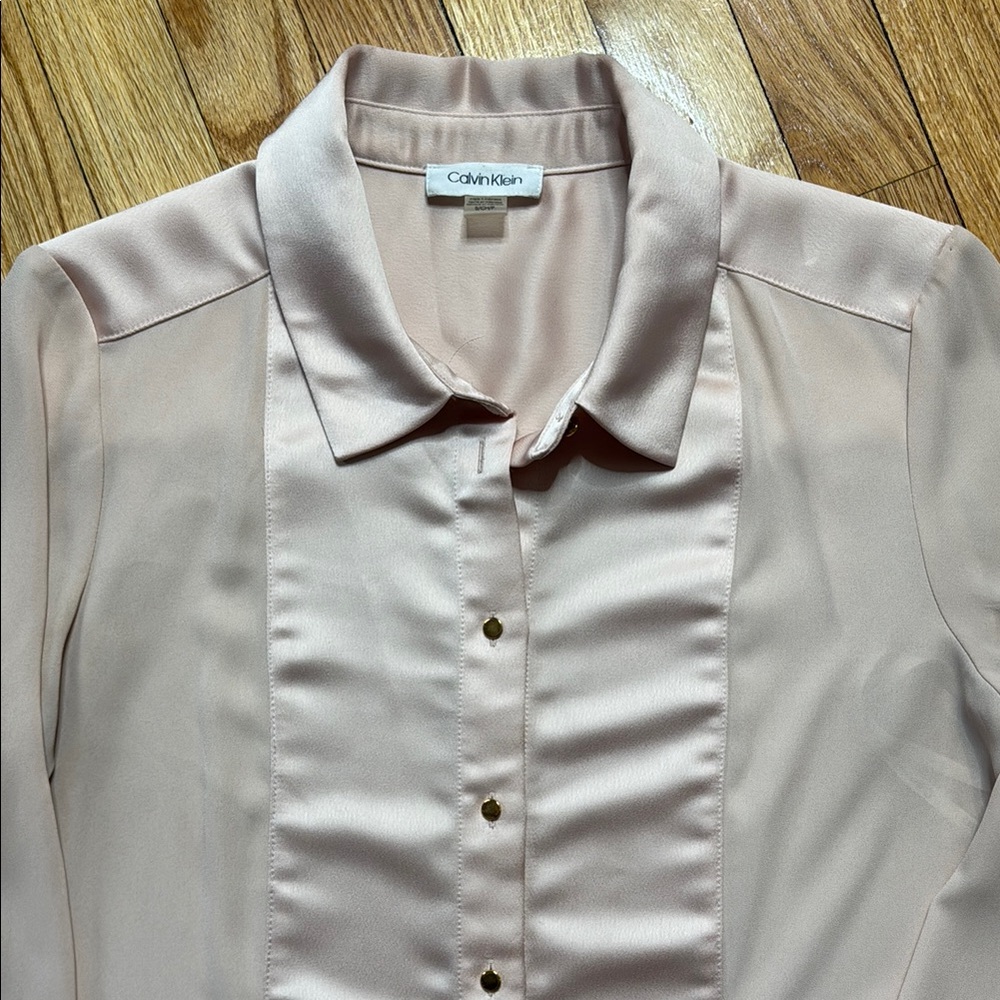 Calvin Klein Blouse Women's Long Sleeve Blush Pink Button-Down Shirt S